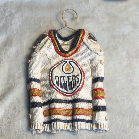 Other - Vintage Edmonton Oilers jersey  Decor